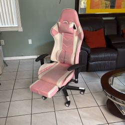 STREAMER COMPUTER RACING CHAIR 