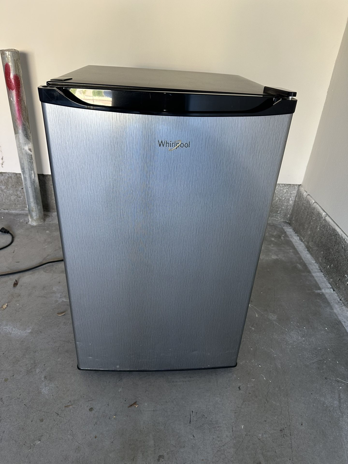 Whirlpool Mini Fridge
