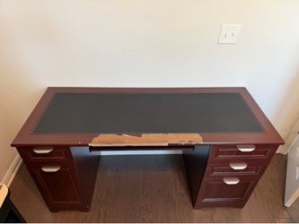 Computer Desk