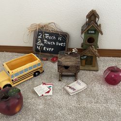 Teacher Decor Knick Knacks