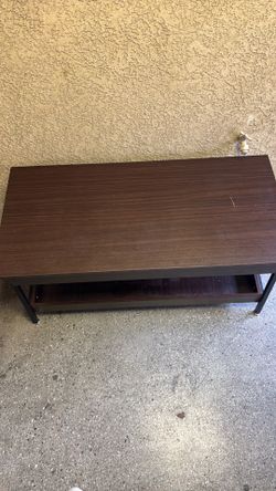 Coffee table with Inside compartment