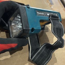 Makita Light Battery Adaptor 10$ 
