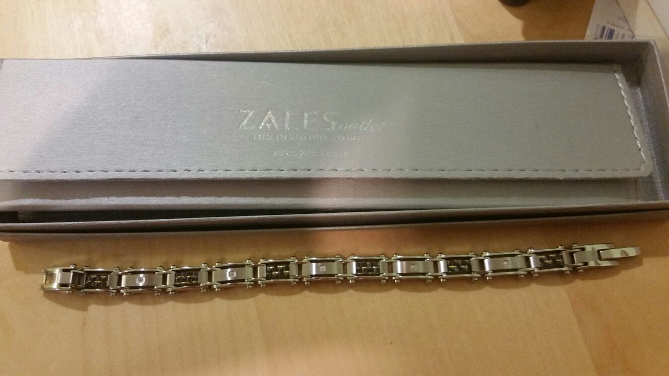 New never worn stainless steel men's bracelet from Zales