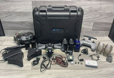A1 Hawk – DJI FPV Fly More Combo Drone  – 4K Cam – Goggles – 18 Min Flight – 1km Range (A1D022585) - Very Good Condition
