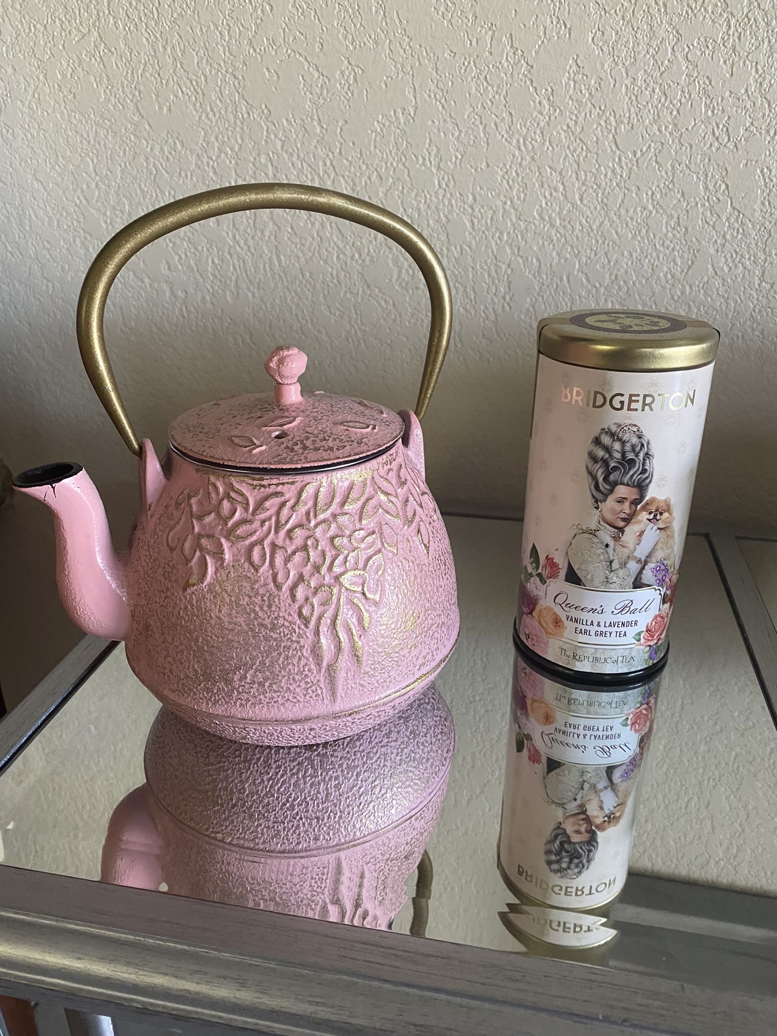 Tea Pot & Bridgeton Tea