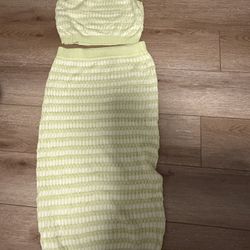 Forever 21 Skirt and top set $10