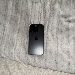iPhone 16 Pro 128 GB 92% Battery 