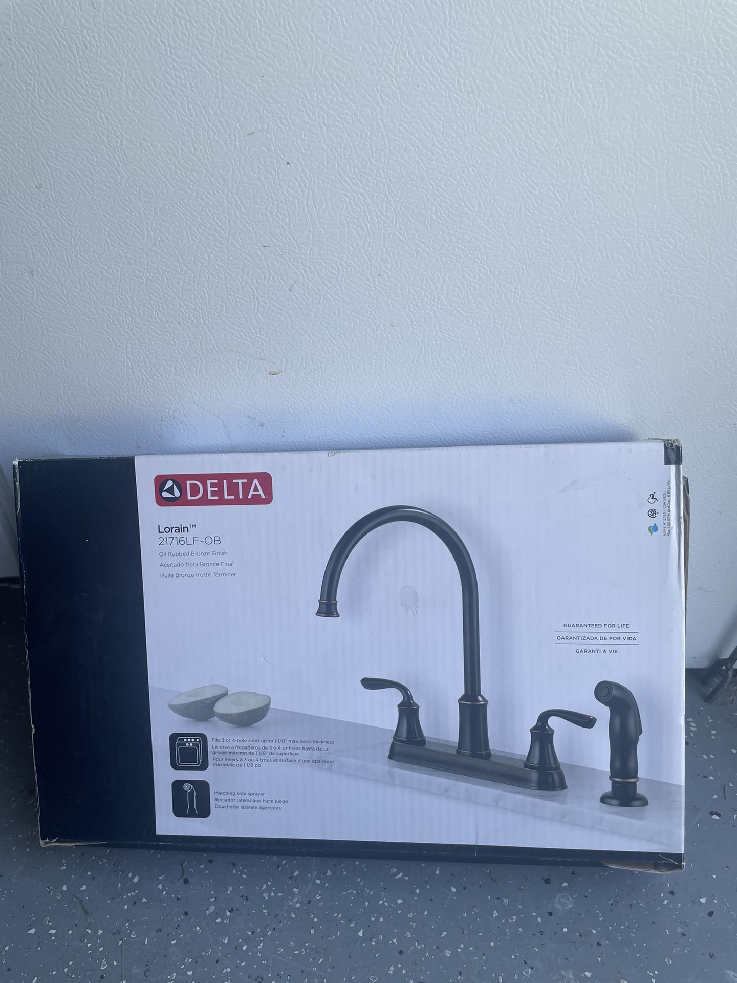 New DELTA Lorain 21716LF-OB Oil rubbed Bronze Finish Faucet