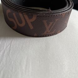 SUPREME LV Belt for Sale in Marina, CA - OfferUp