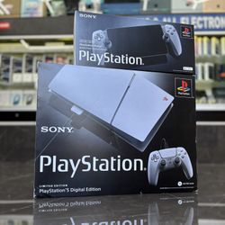 PlayStation 5 30th Anniversary (Take It Home In Payments/ llévalo a casa en pagos 