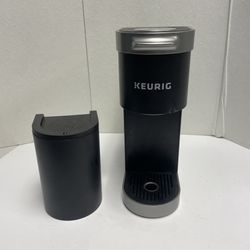 Keurig K-Mini Plus Coffee Maker Single-Serve Pod- Black