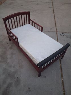 Used wooden toddler kids bed
