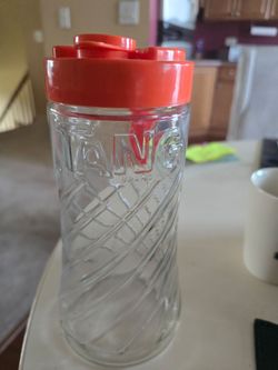 TANG VINTAGE JUICE PITCHER