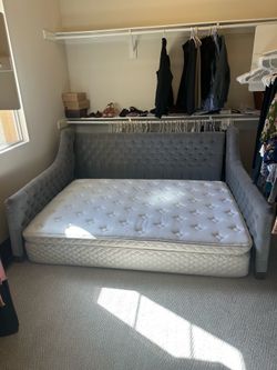 Devyn Tufted Daybed Restoration Hardware