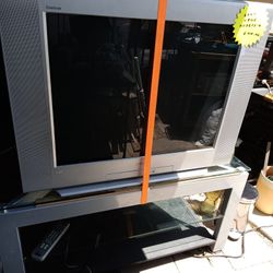 Sony TV $40 / Glass TV Stand $50 Sold Separately