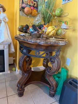 Corner table - real marble