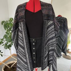 Anthropologie Knit poncho W Shimmer Detail