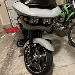 A-10 Moto 2023.5+ Road Glide Baja Design LP6 Lighting Combo Kit