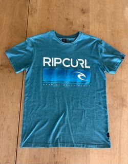 Ripcurl T-Shirt Men’s Large Almost New Condition