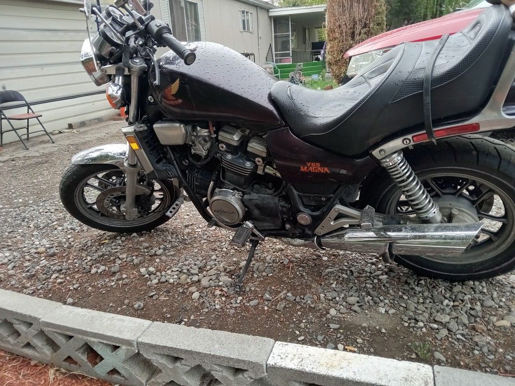 HONDA MOTORCYCLE.