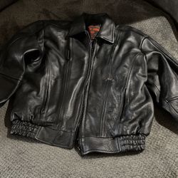 Leather jacket 