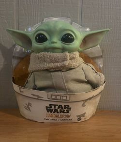 MATTEL Disney Star Wars Baby Yoda the child Mandalorian 11 inch Tall Plush