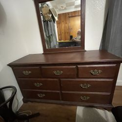 Dark Oak Bedroom Set