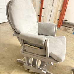 Rocker and Ottoman Set 