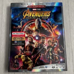 Avengers: Infinity War (Blu-Ray + Digital set)