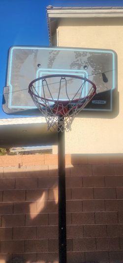 Lifetime Portable Basketball Hoop 44 inch