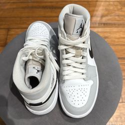 Nike Sneakers 