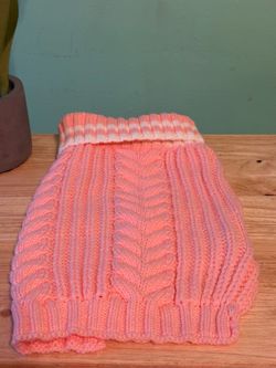FRIENDS FOREVER Peach Pink Cable Knit Dog Crewneck Sweater