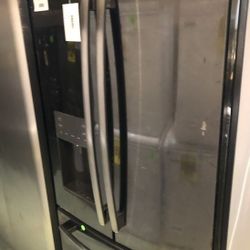 GE Refrigerator