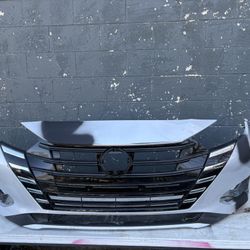 2023-2026 nissan versa front bumper