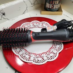 Revlon 1Step Volumizer PLUS $20 New