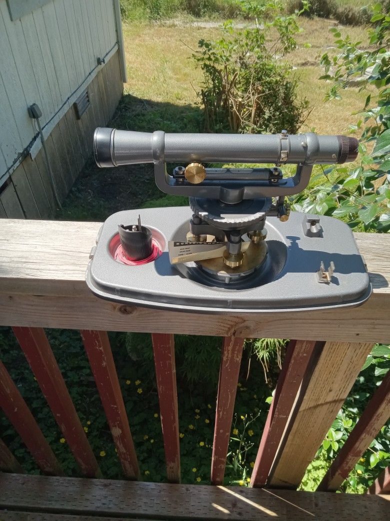 David White Vintage Surveyor