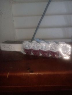 30 day supply of contact lenses -2.75 exp 2028
