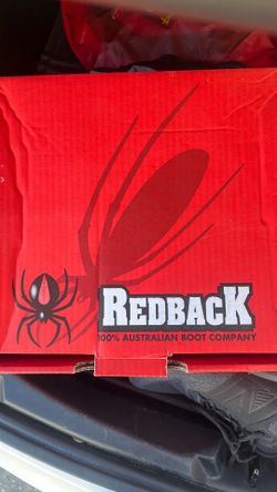 Redback boots