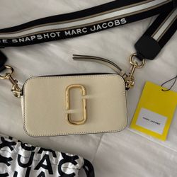 Marc Jacob’s Snapshot Purse