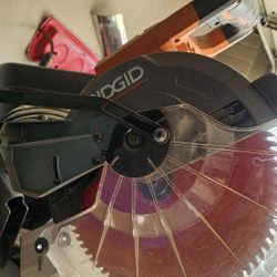 Ridgid 12" Miter Saw