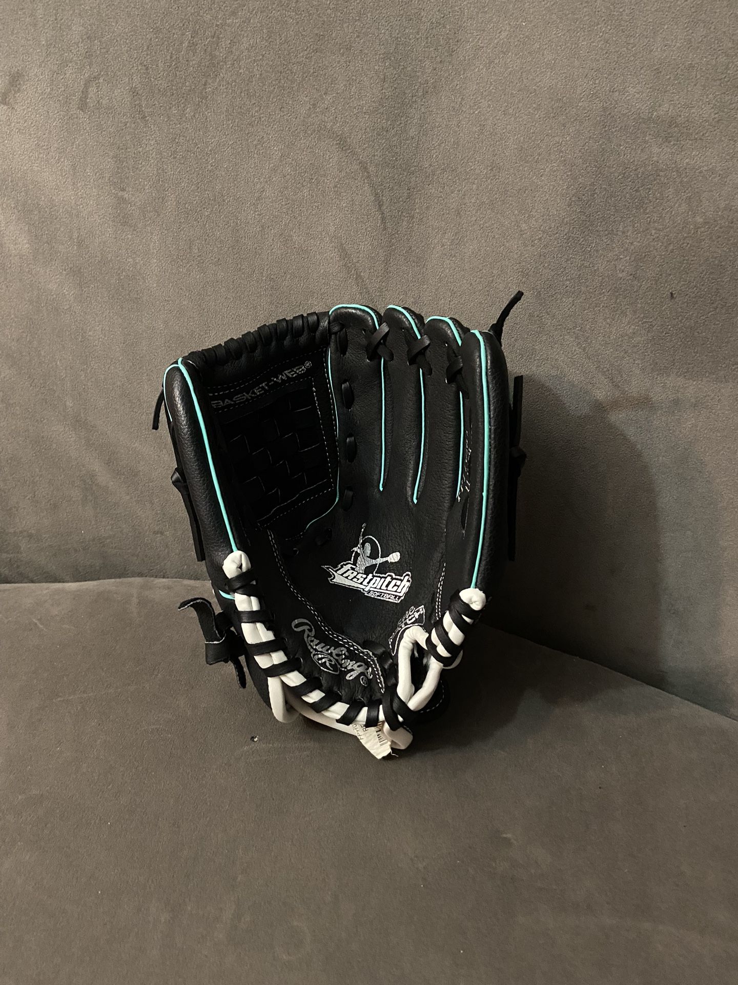 Rawlings Fast Pitch Softball Glove