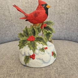 Porcelain Red Cardinal Wind Up Music Box