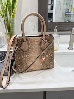 Micheal Kors leather purse