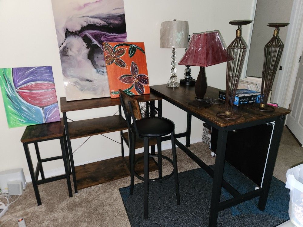 Work Station (Bar Height Table)