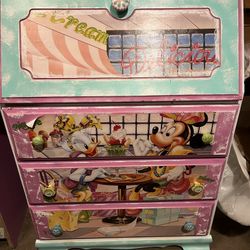 Disney Minnie Mouse Dresser Set