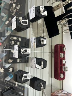 James Avery And Pandora 