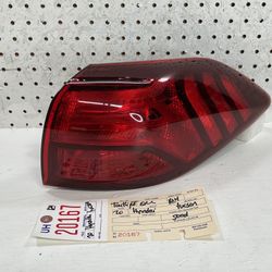 2019 2021 HYUNDAI TUCSON RIGHT SIDE TAIL LIGHT OEM