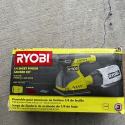 Ryobi 1/4 Sheet Finish Sander Kit 