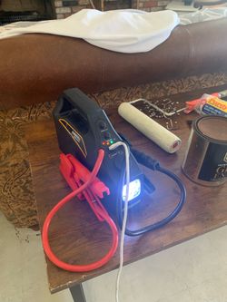 Duracell jumpstart 750 ( do not contact unless ready to buy)