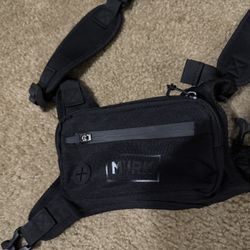 Chest Strap for Storage (Fitness)
